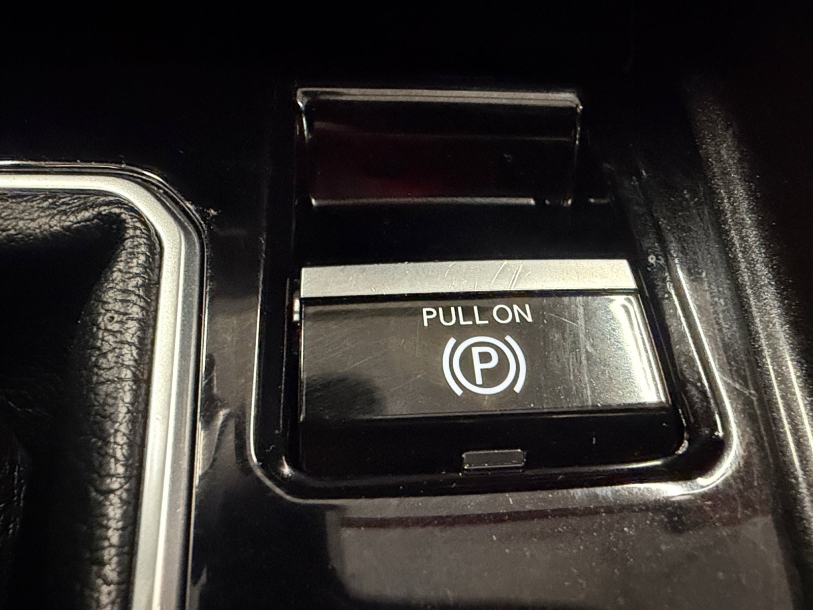 Used 2024 Jeep Compass Latitude AWD/4WD image 34