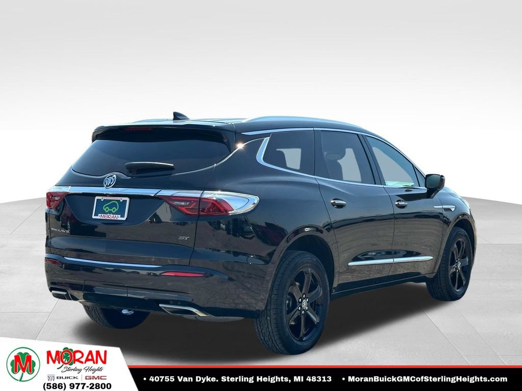 Certified 2024 Buick Enclave Essence w/ Sport Touring Edition FWD image 4