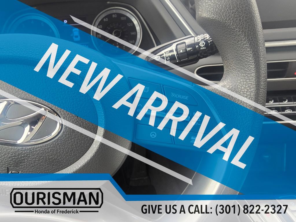 Used 2023 Hyundai Sonata SE w/ Cargo Package image 15