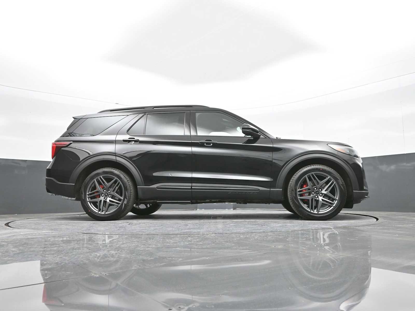 New 2026 Ford Explorer ST w/ Sun And Sound Package image 63