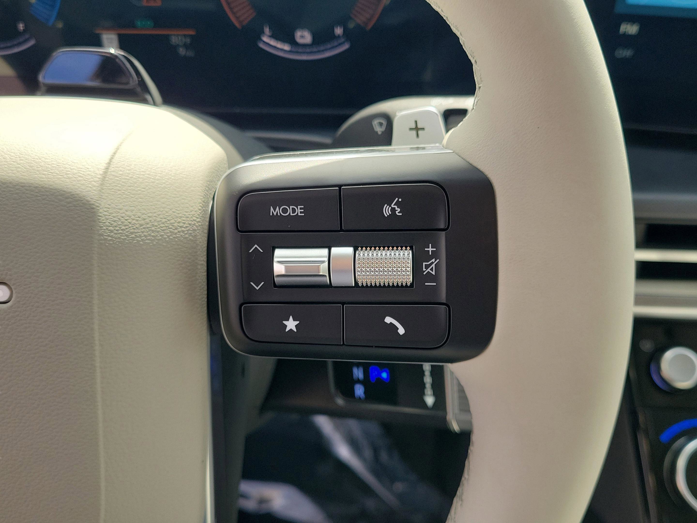 New 2026 Hyundai Santa Fe SEL image 28