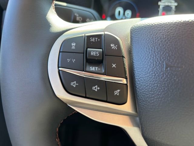 Used 2026 Ford Explorer Active image 34