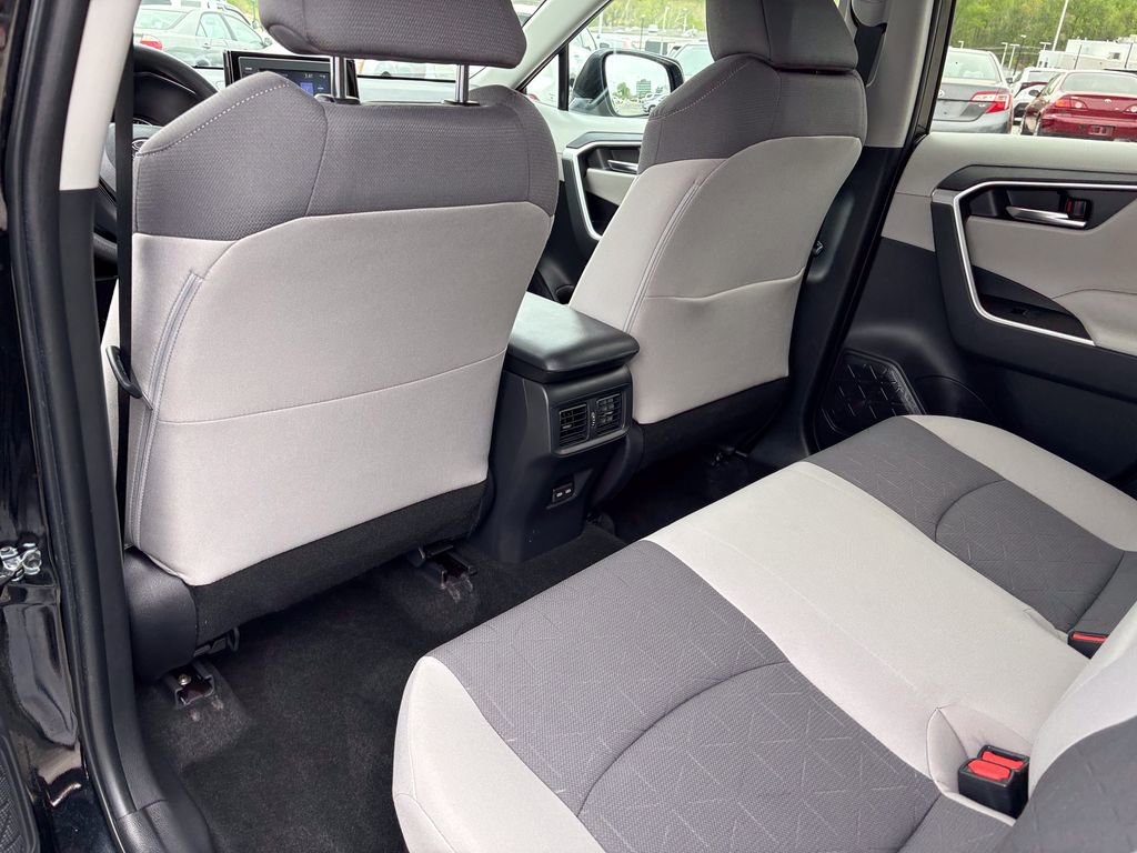 Certified 2022 Toyota RAV4 XLE w/ Convenience Package image 45