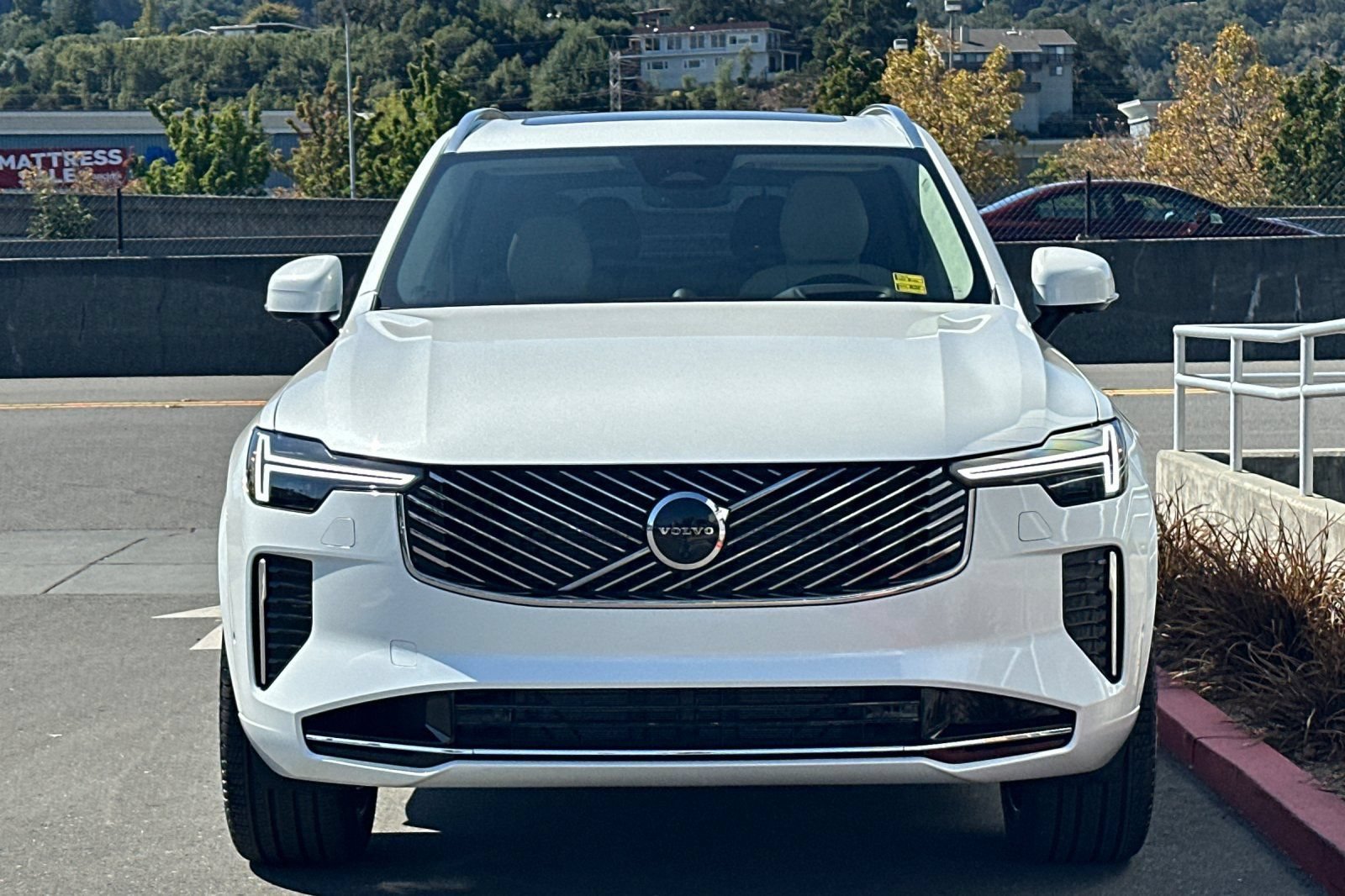 New 2027 Volvo XC90 T8 Ultra AWD/4WD image 10