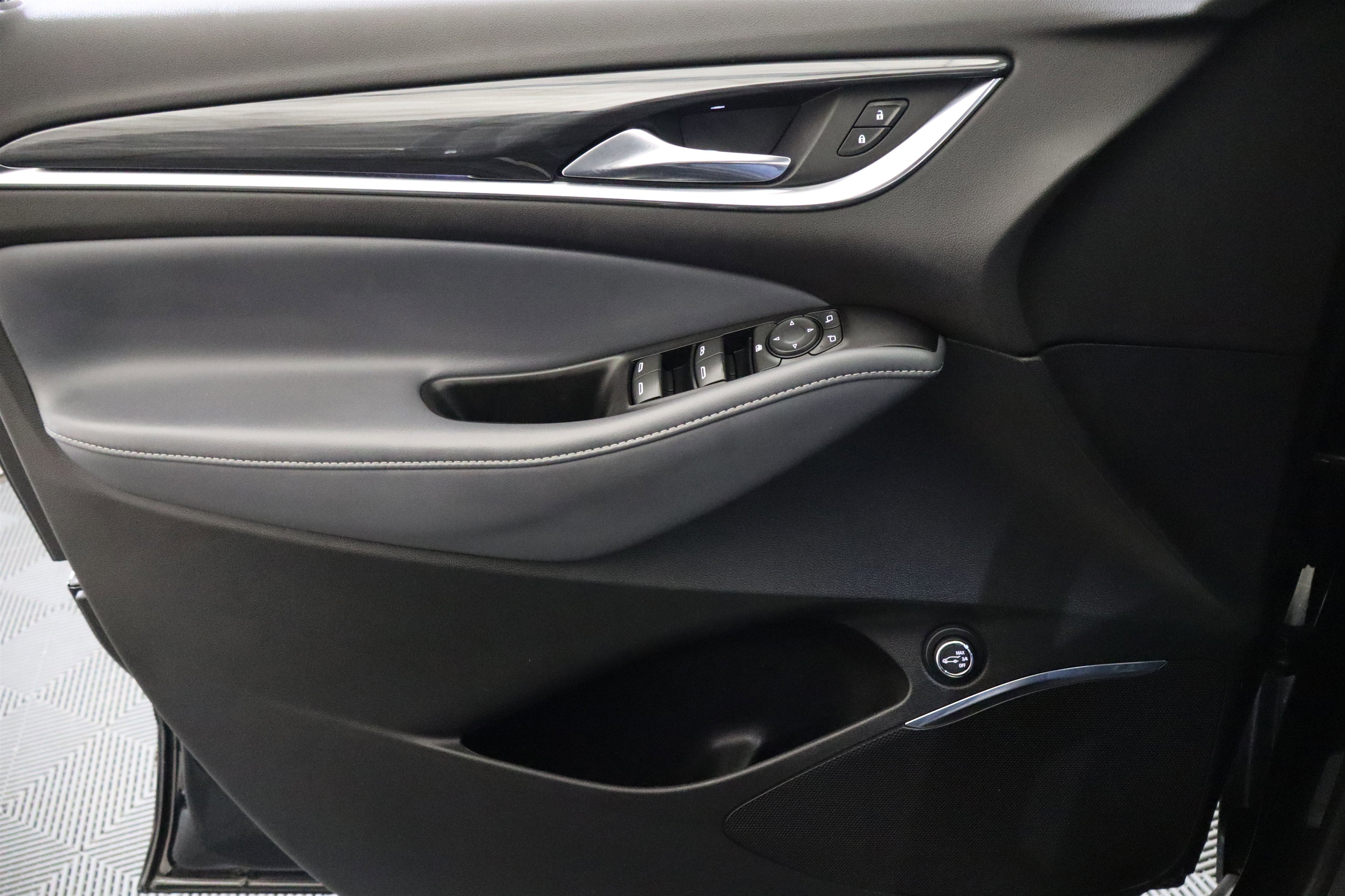 Certified 2024 Buick Enclave Essence w/ Sport Touring Edition image 34