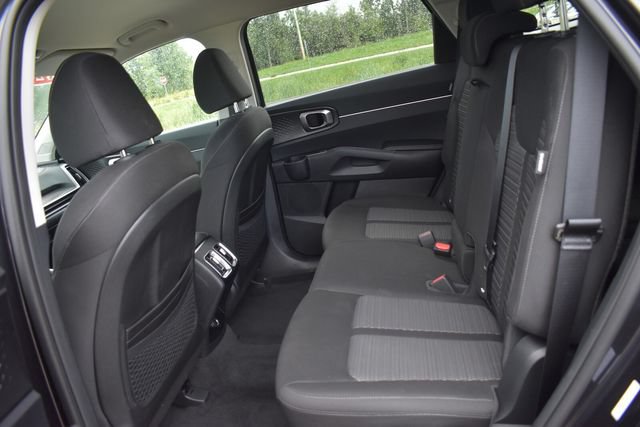 New 2026 Kia Sorento LX FWD image 18