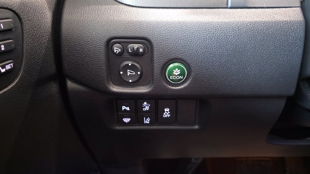 Used 2025 Honda Passport TrailSport image 28