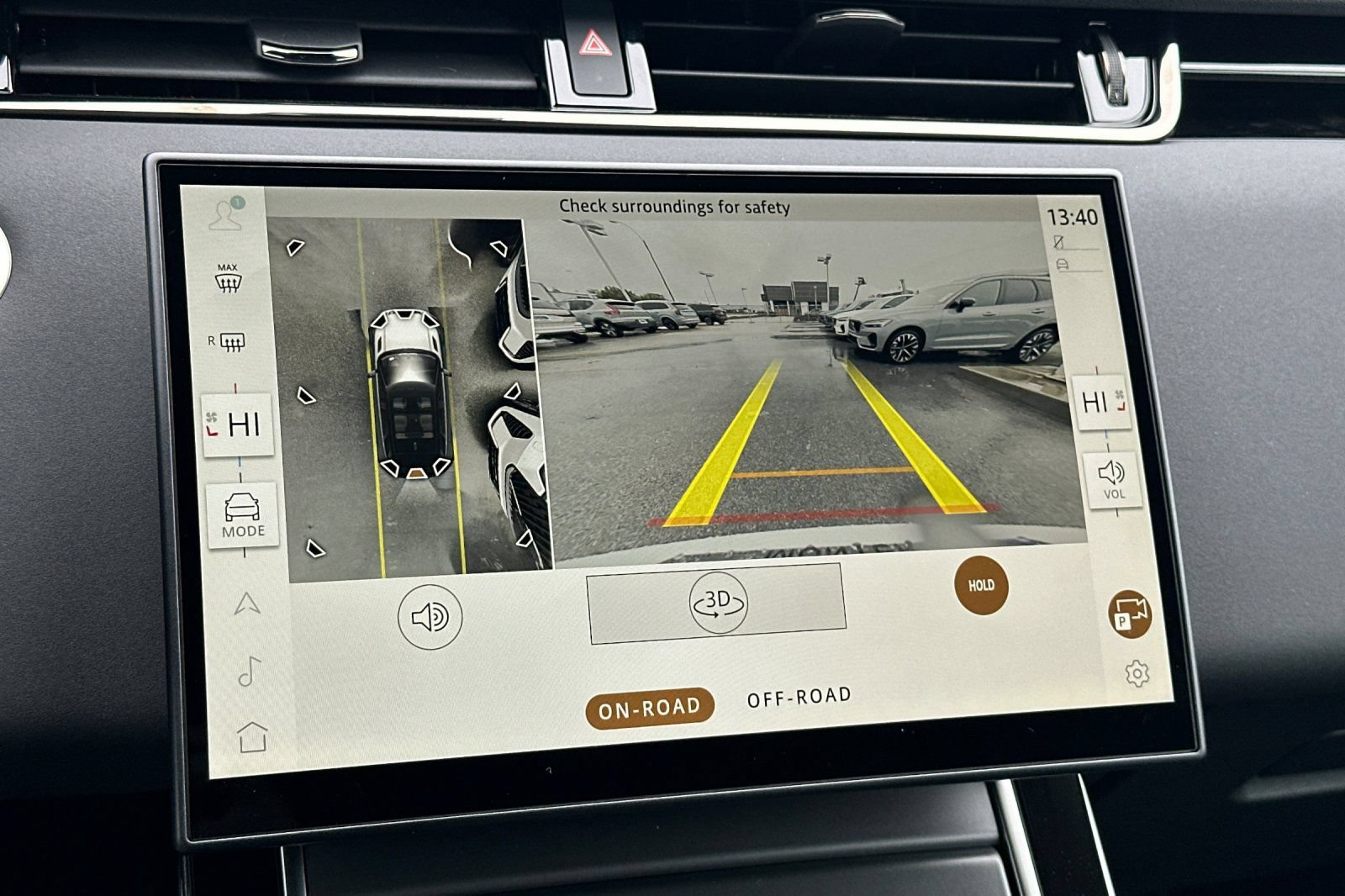 New 2026 Land Rover Range Rover Evoque S AWD/4WD image 20