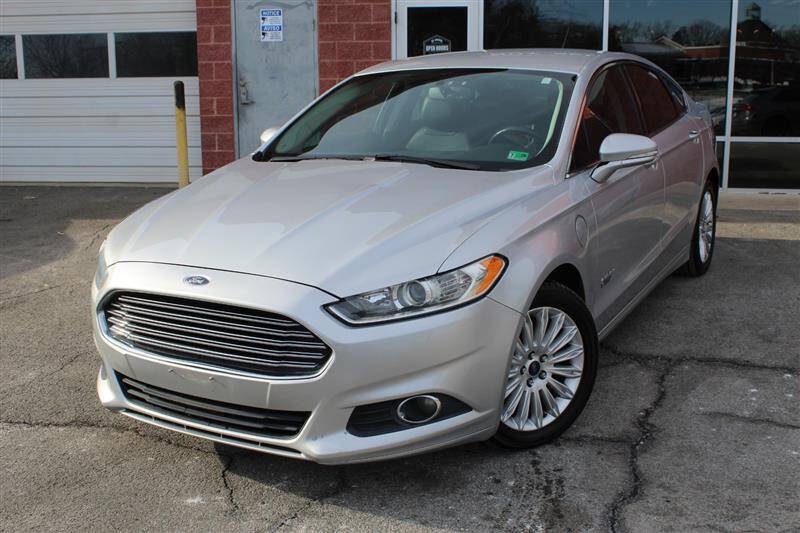 Used 2014 Ford Fusion Energi SE FWD image 2