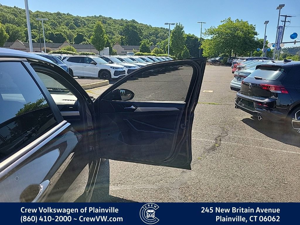Certified 2024 Volkswagen Jetta Sport FWD image 41