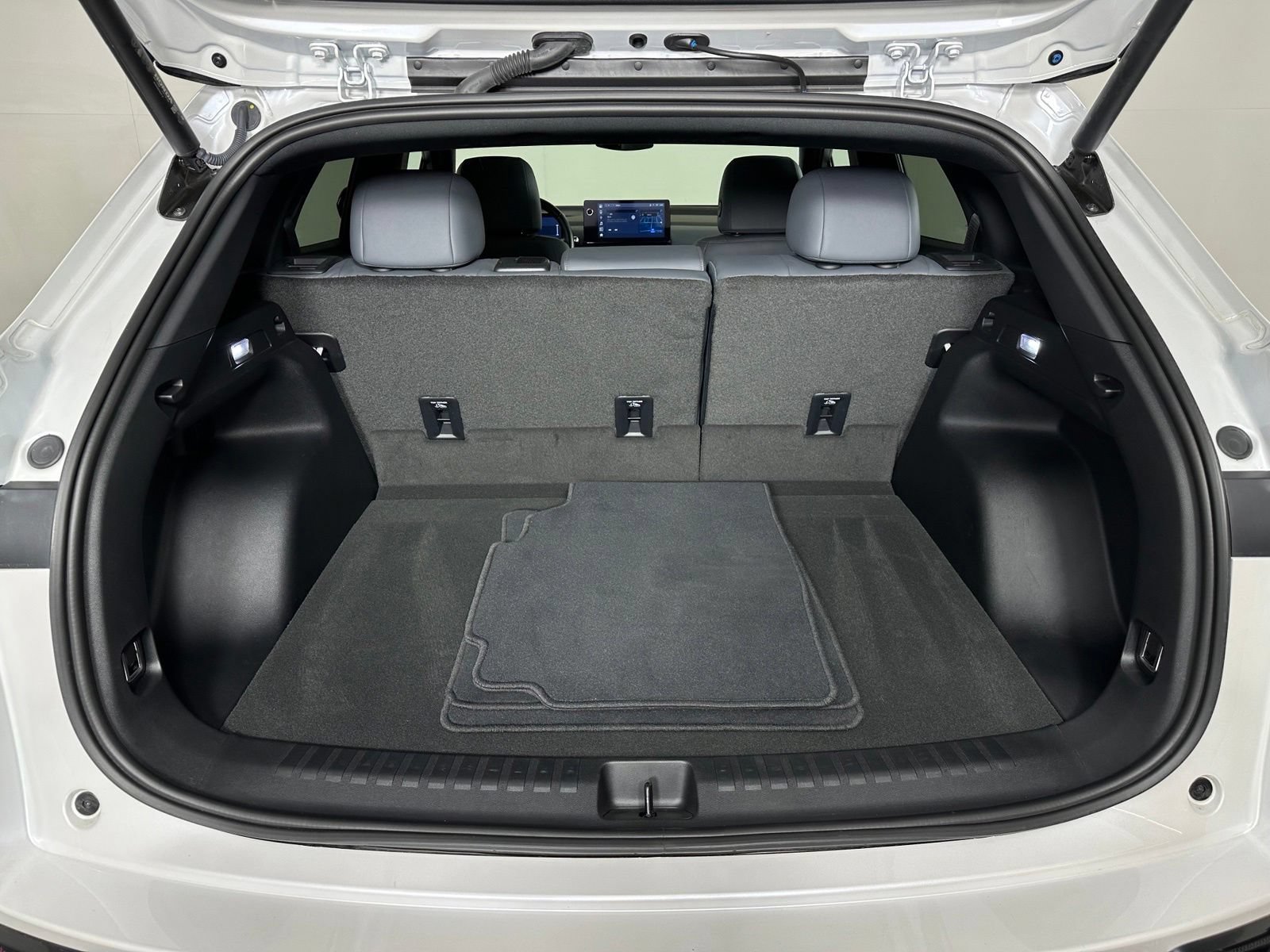Used 2024 Honda Prologue Touring image 24