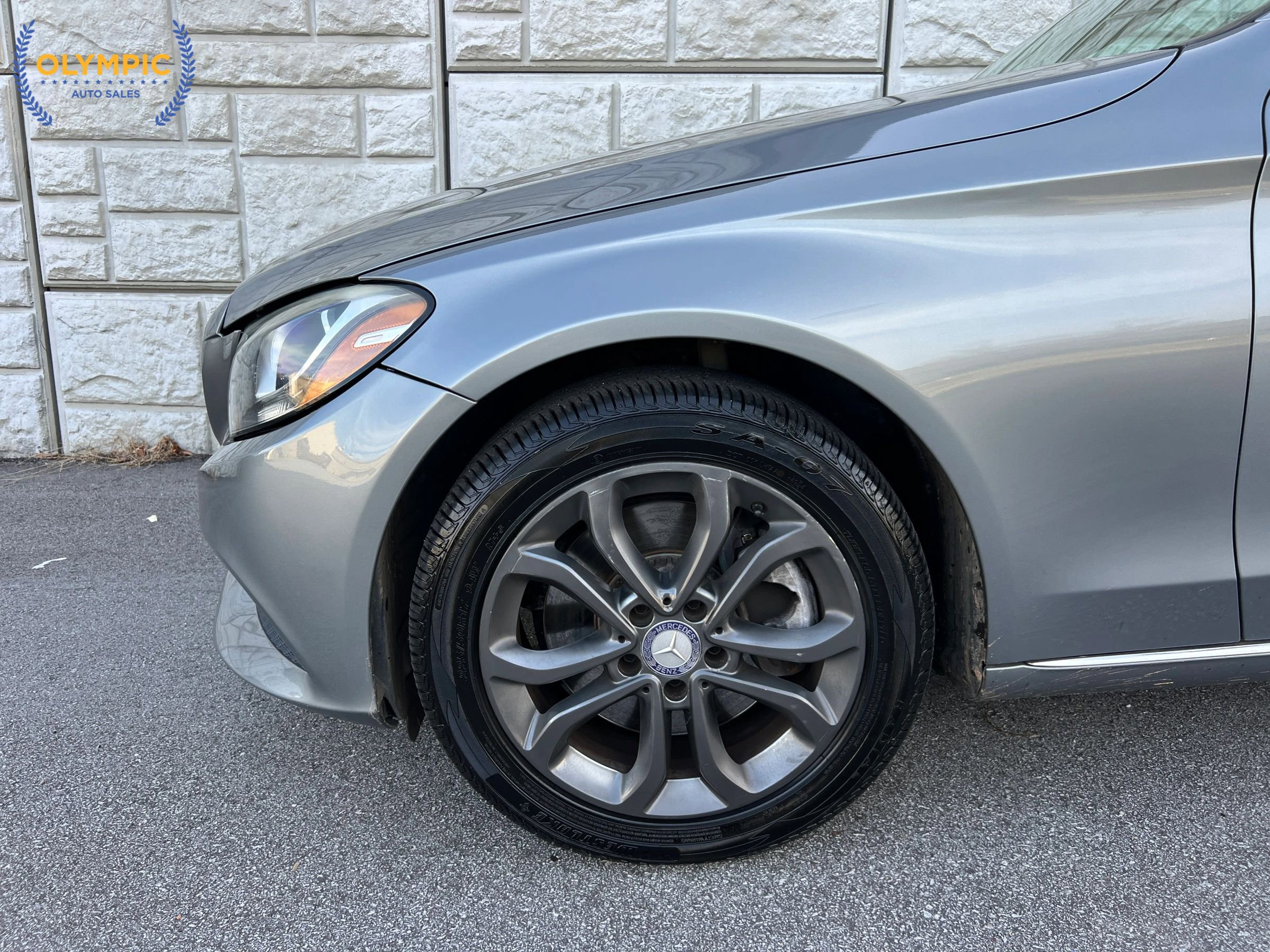 Used 2016 Mercedes-Benz C 300 4MATIC Sedan w/ Premium 1 Package image 7