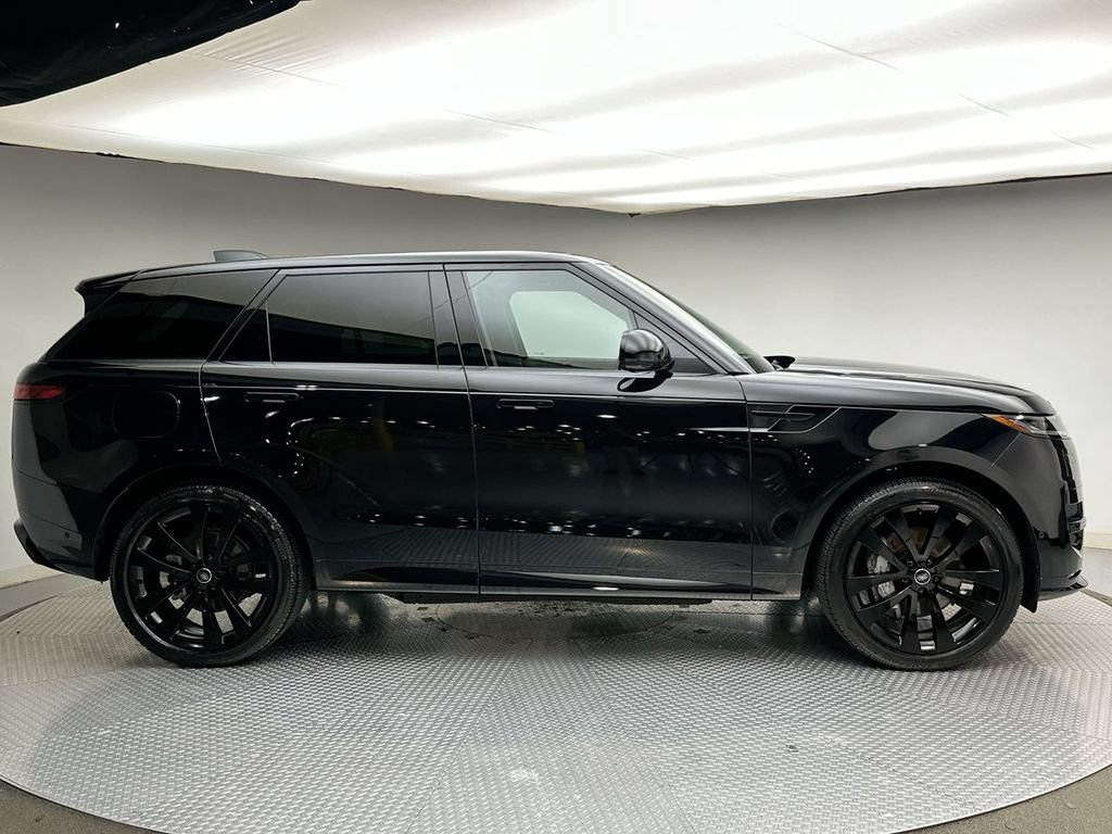 Certified 2025 Land Rover Range Rover Sport Dynamic SE AWD/4WD image 14