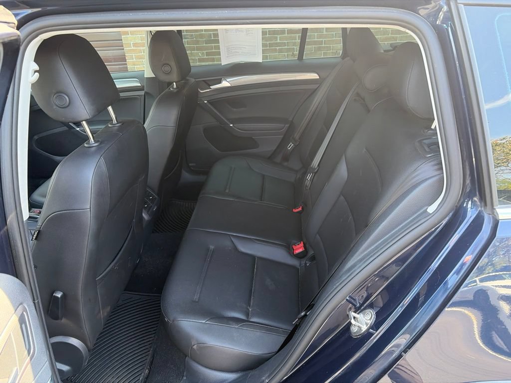 Used 2019 Volkswagen Golf Alltrack S AWD/4WD image 21