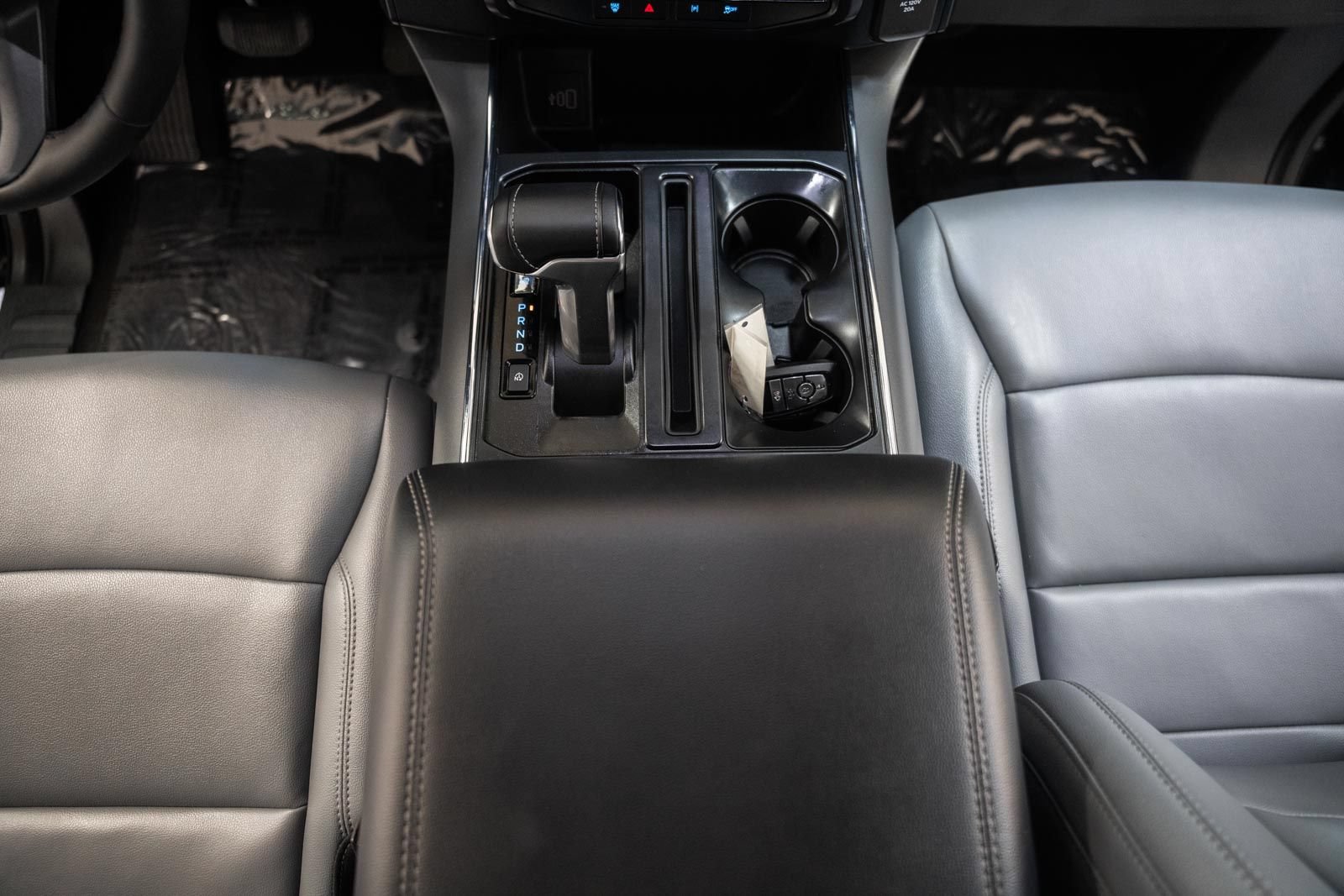 Used 2025 Ford F150 Lightning Flash AWD/4WD image 29