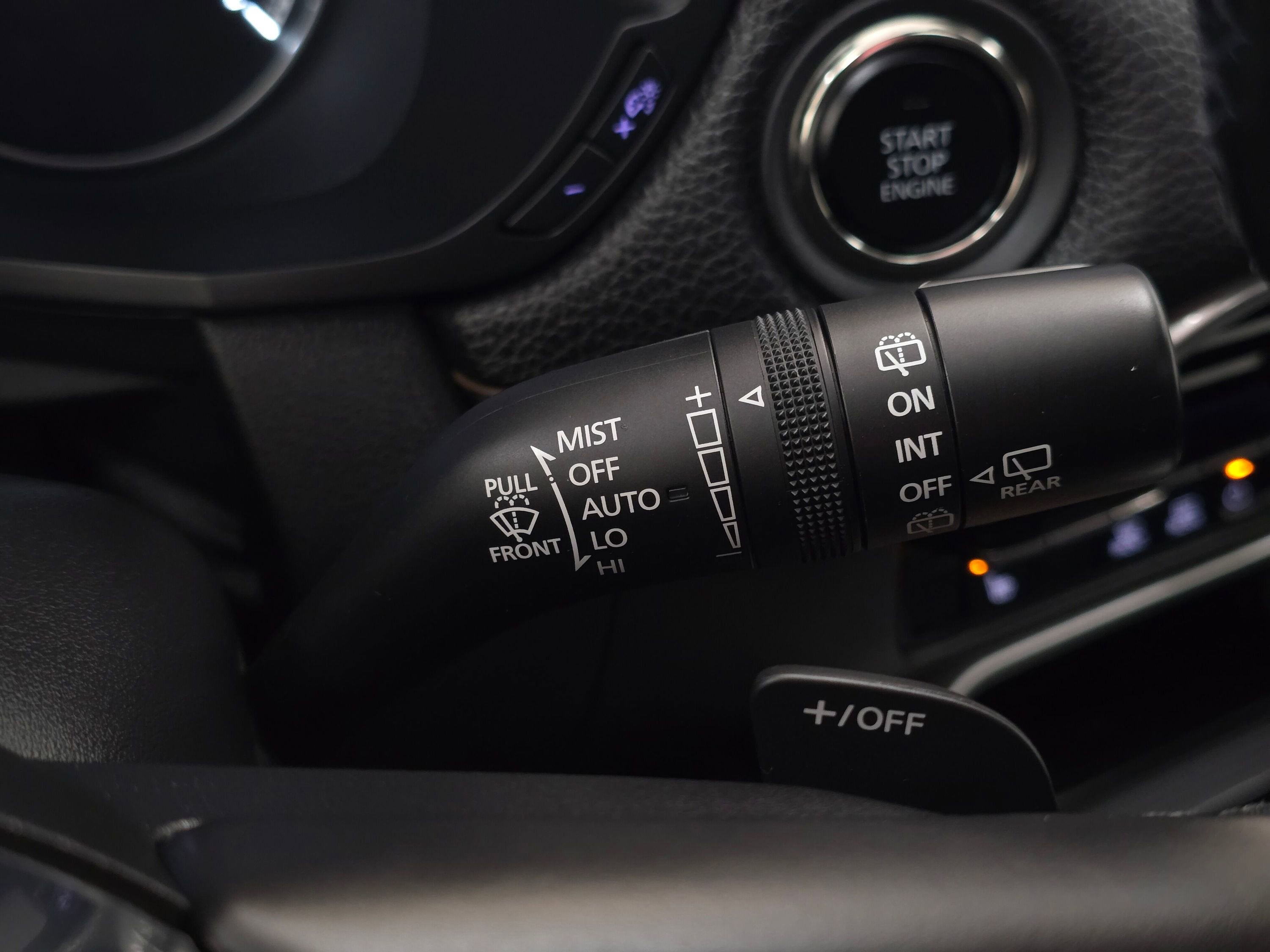 Used 2025 MAZDA CX-70 3.3 Turbo w/ Preferred Package image 42