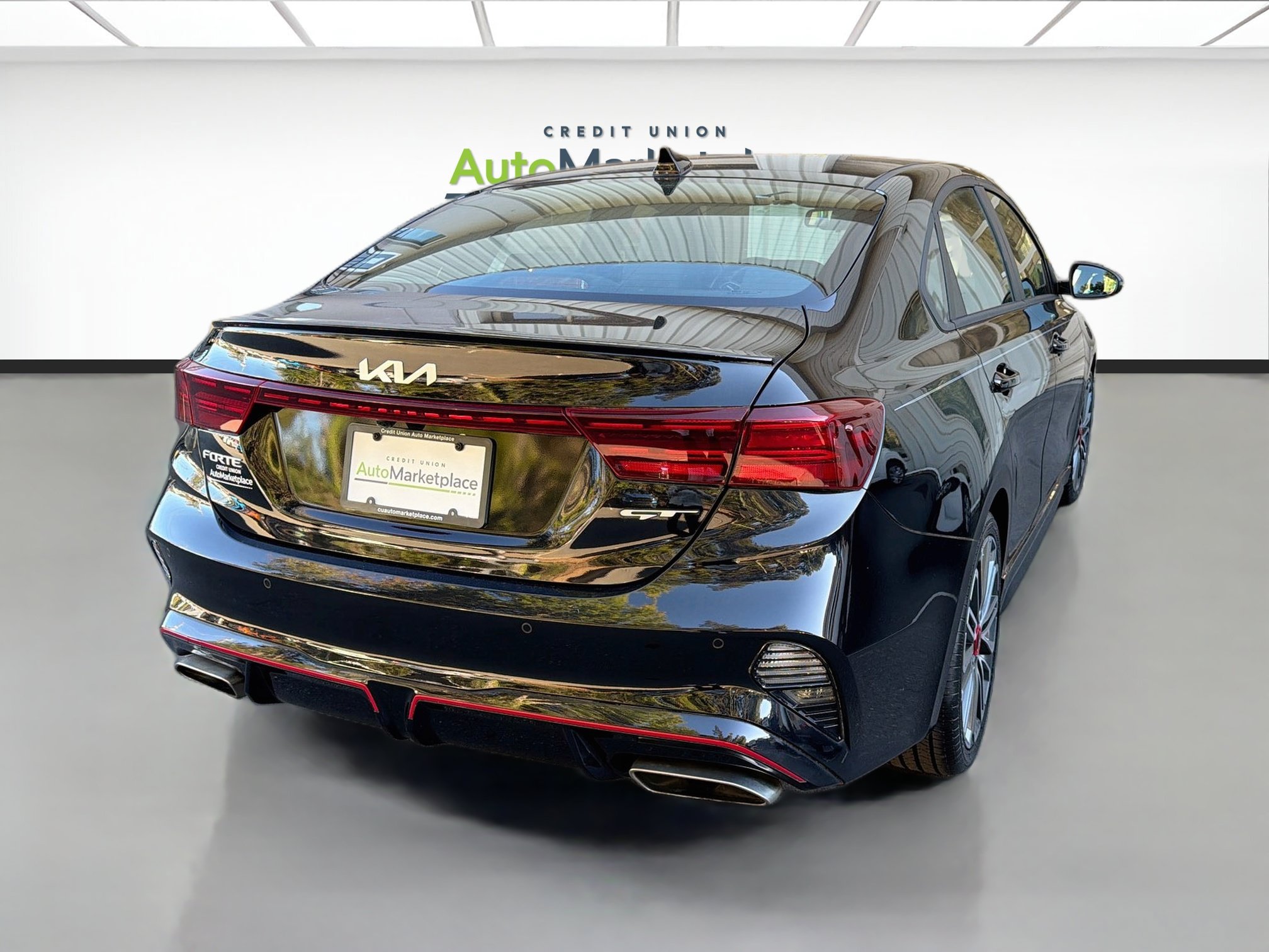 Used 2023 Kia Forte GT w/ GT2 Package FWD image 6