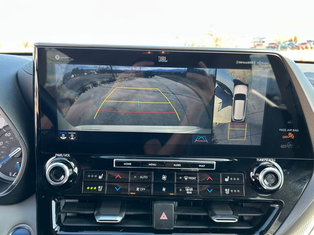 Used 2021 Toyota Highlander Limited image 20