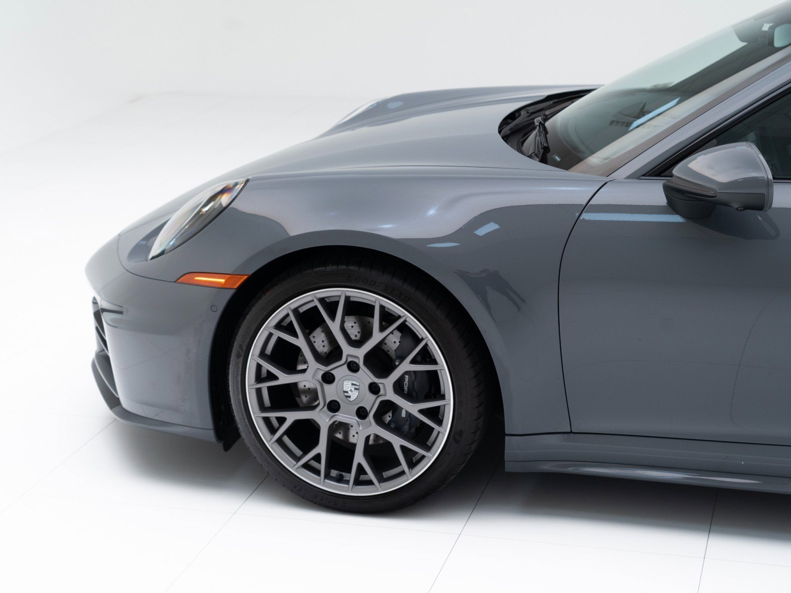 Certified 2025 Porsche 911 Carrera image 11