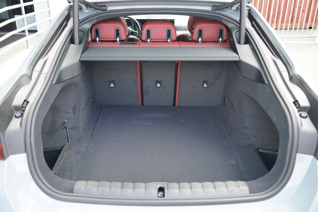 New 2026 BMW i4 eDrive40 w/ M Sport Package RWD image 29