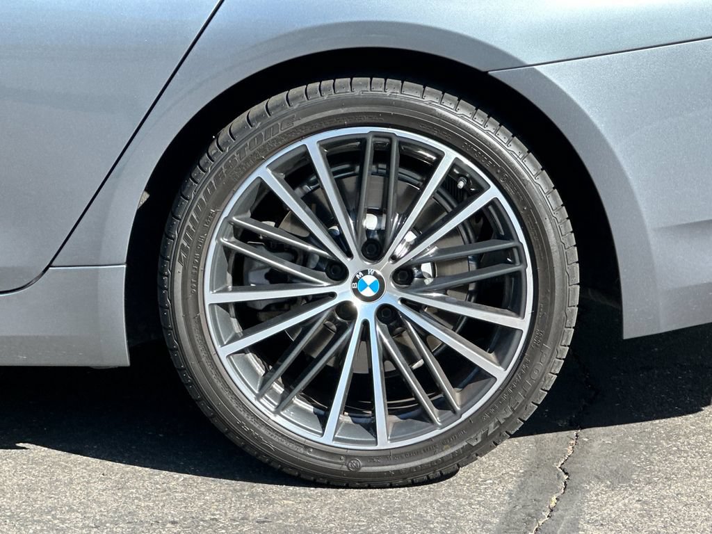 Used 2021 BMW 530i RWD image 37