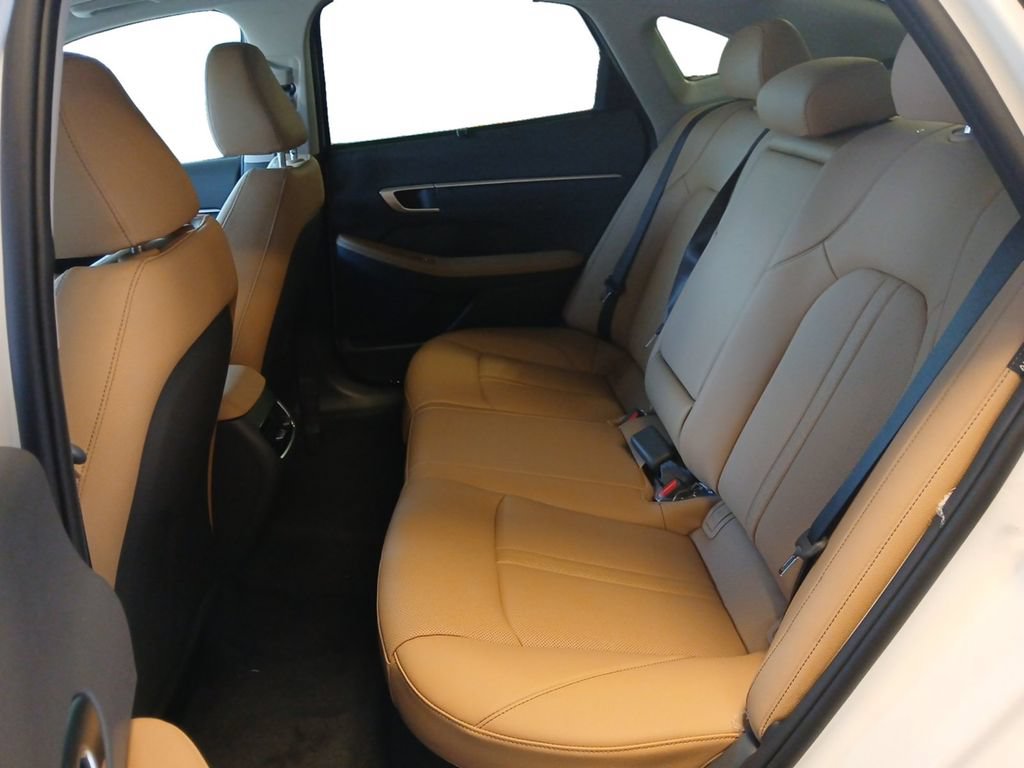 New 2026 Hyundai Sonata Limited FWD image 14