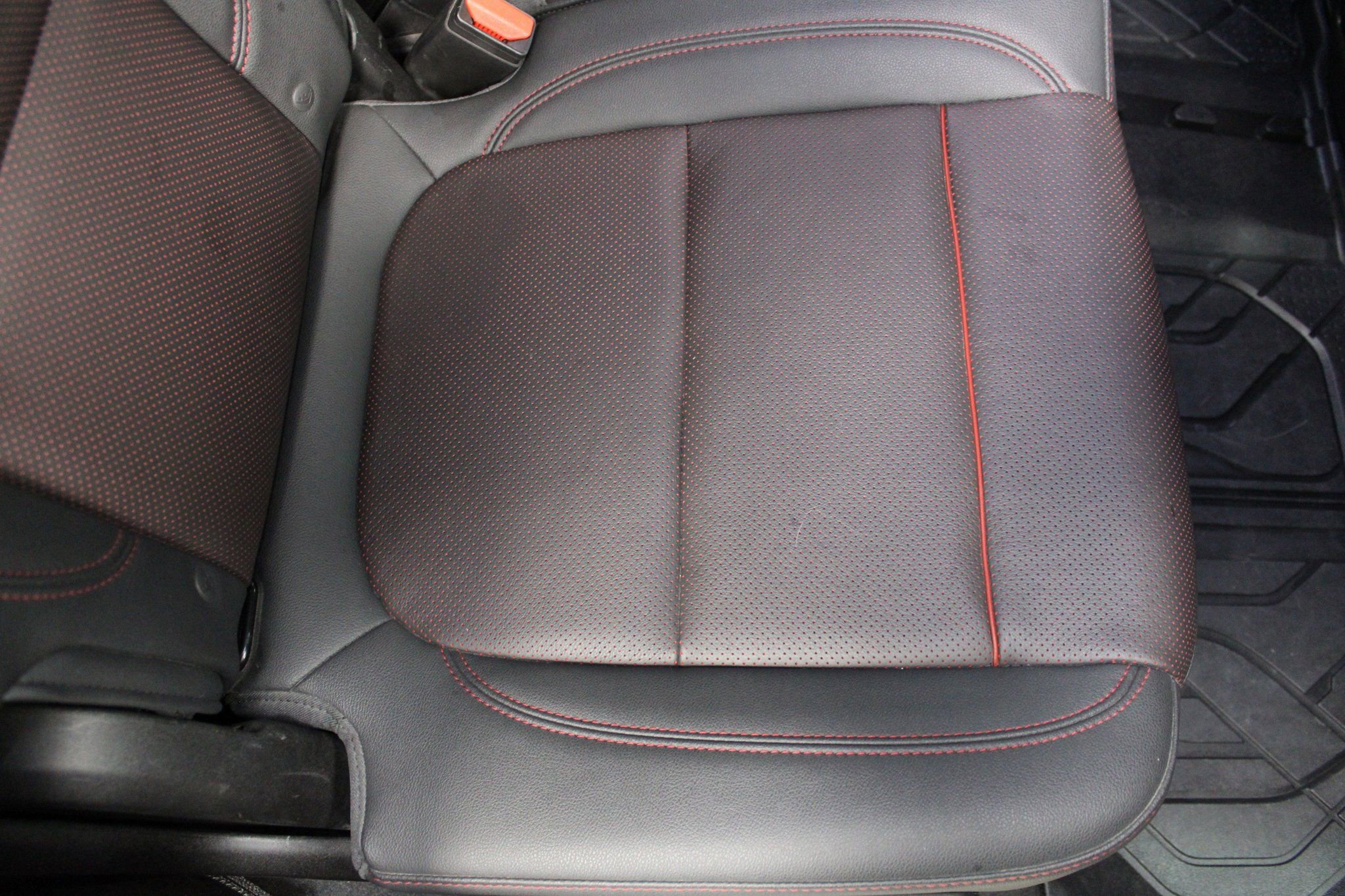 Used 2022 Chevrolet Blazer RS image 29