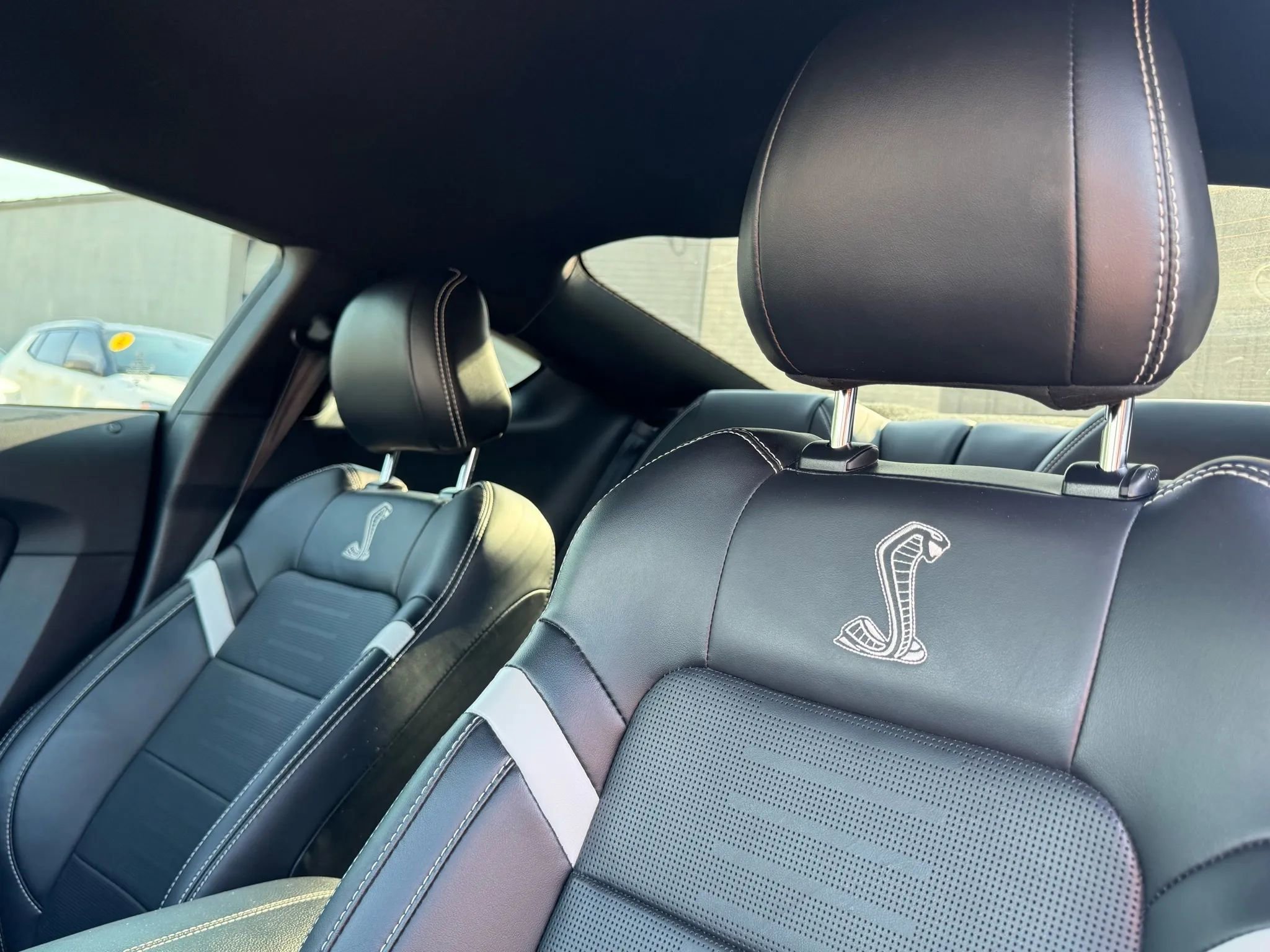 Used 2021 Ford Mustang Shelby GT500 w/ Technology Package image 18