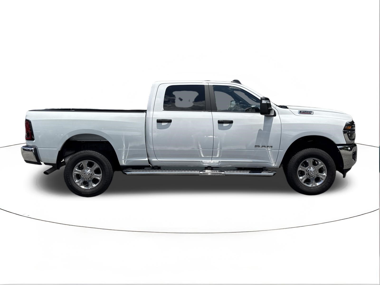 Used 2025 RAM 2500 Big Horn AWD/4WD image 2
