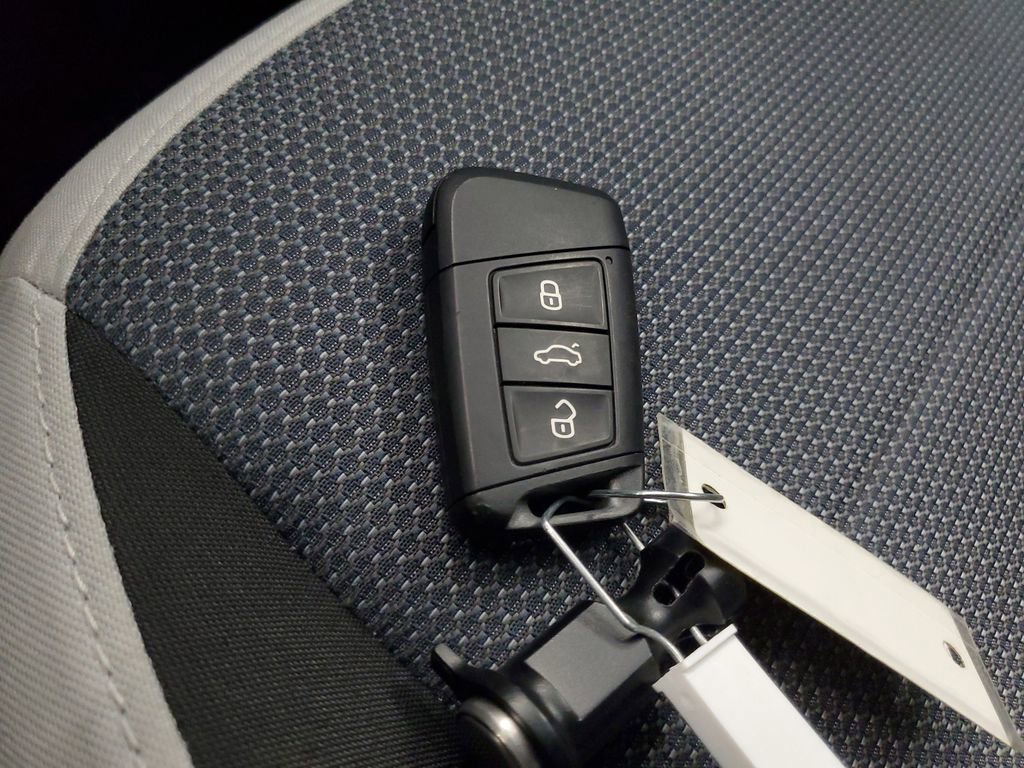 Used 2025 Volkswagen Taos S FWD image 26