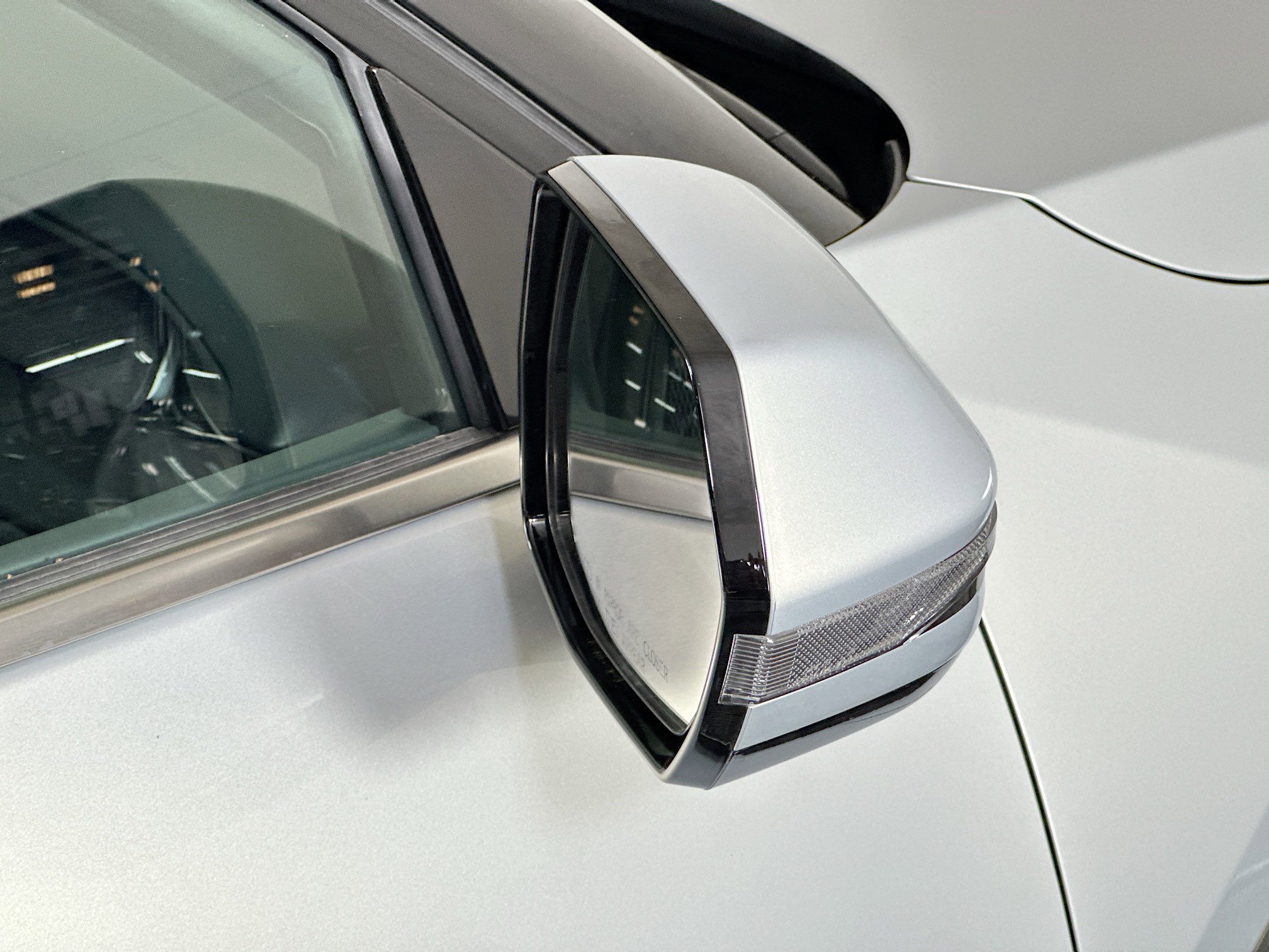 Used 2026 Kia EV9 Light image 10