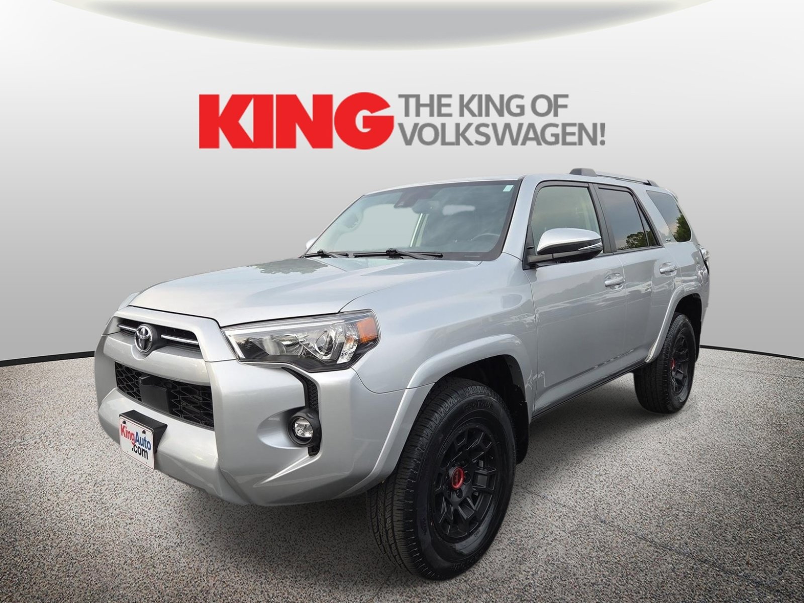 Used 2023 Toyota 4Runner SR5 Premium w/ Moonroof Package AWD/4WD image 9
