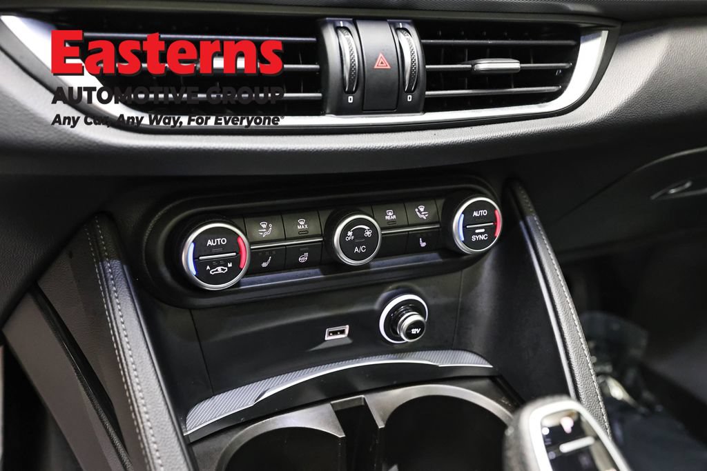 Used 2024 Alfa Romeo Stelvio Ti w/ Active Assist Plus Package AWD/4WD image 19