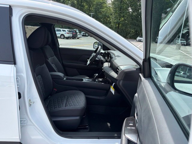 New 2026 Nissan Kicks SV w/ Cold Weather Package AWD/4WD image 26