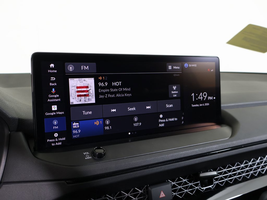 Used 2023 Honda Accord Touring image 6