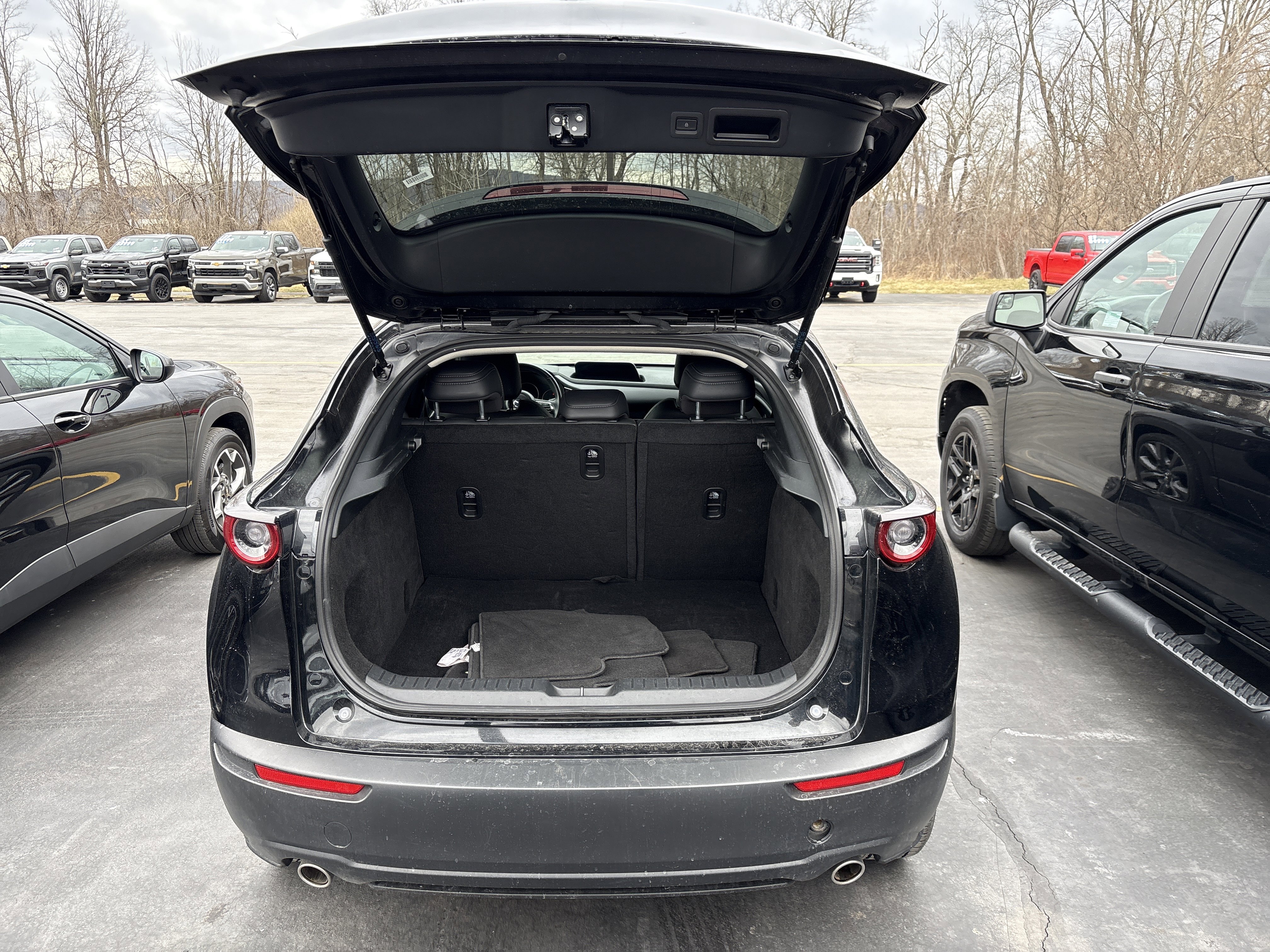 Used 2025 MAZDA CX-30 AWD 2.5 S w/ Preferred Package image 12