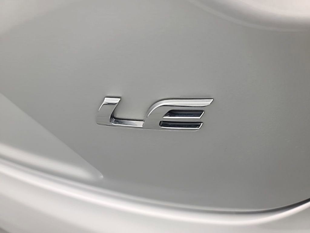 Used 2025 Toyota Corolla LE image 12