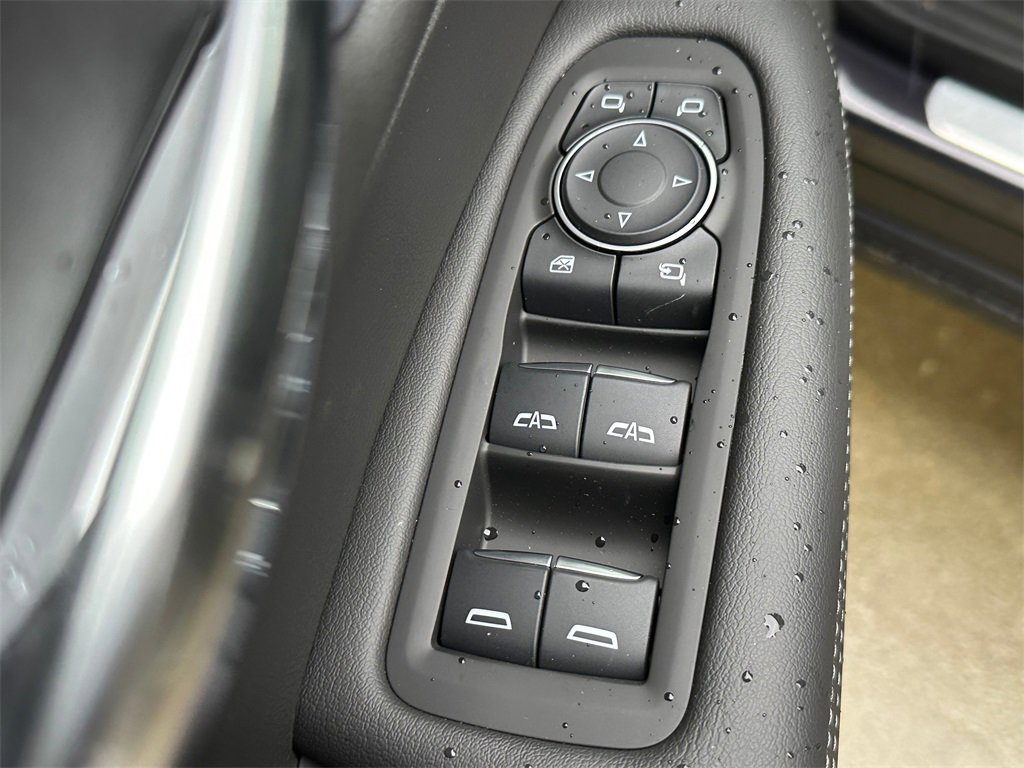 New 2025 Cadillac XT6 Sport w/ Technology Package image 22