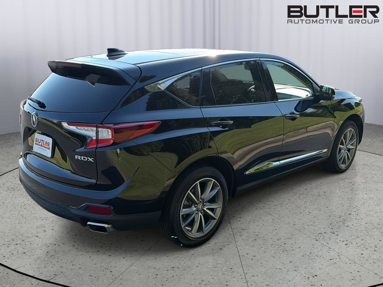 Used 2023 Acura RDX w/ Technology Package FWD image 6