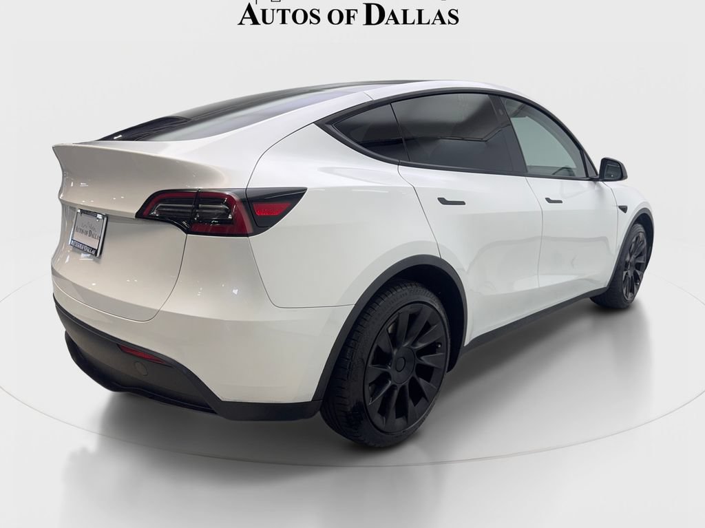 Used 2023 Tesla Model Y Long Range AWD/4WD image 6