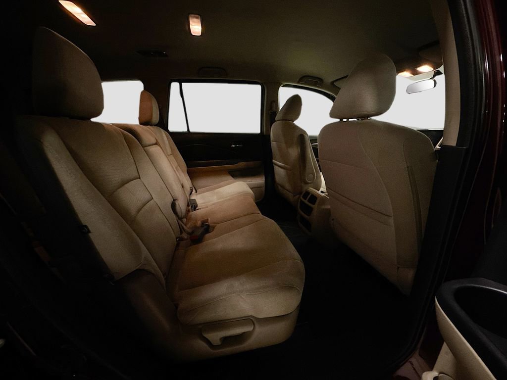 Used 2016 Honda Pilot EX image 32