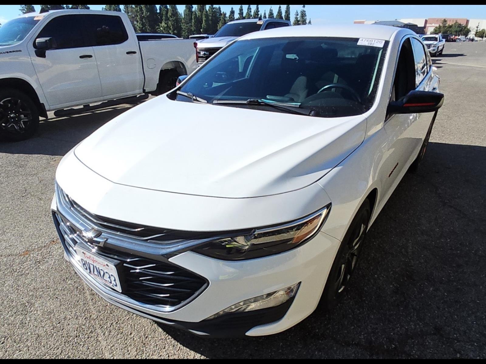 Used 2021 Chevrolet Malibu LT w/ Redline Edition FWD image 1