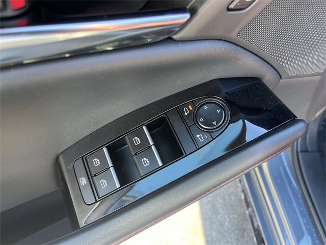 Certified 2025 MAZDA MAZDA3 Carbon w/ Appearance Package image 13