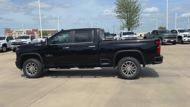 New 2026 Chevrolet Silverado 2500 LT w/ Z71 Chrome Sport Edition AWD/4WD image 6