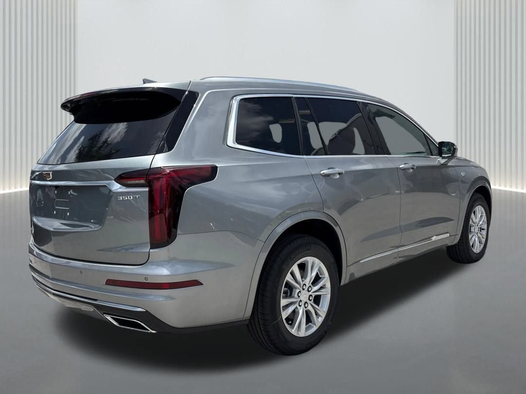 New 2025 Cadillac XT6 Luxury image 5