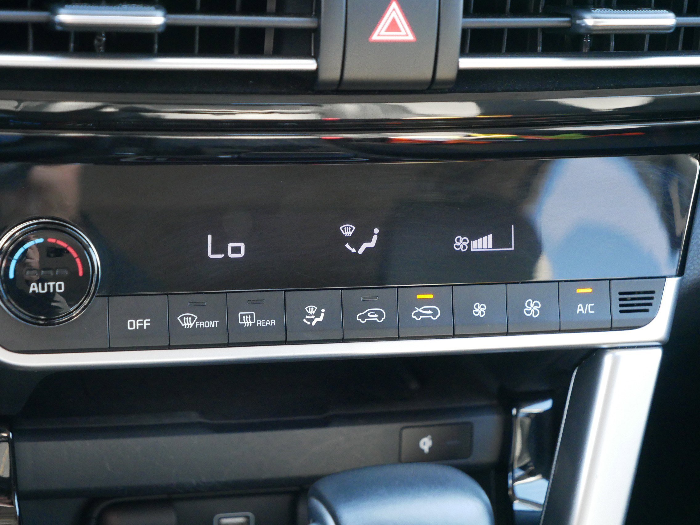 Certified 2023 Kia Seltos EX image 23