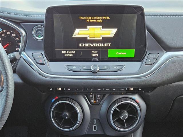 New 2026 Chevrolet Blazer LT image 13