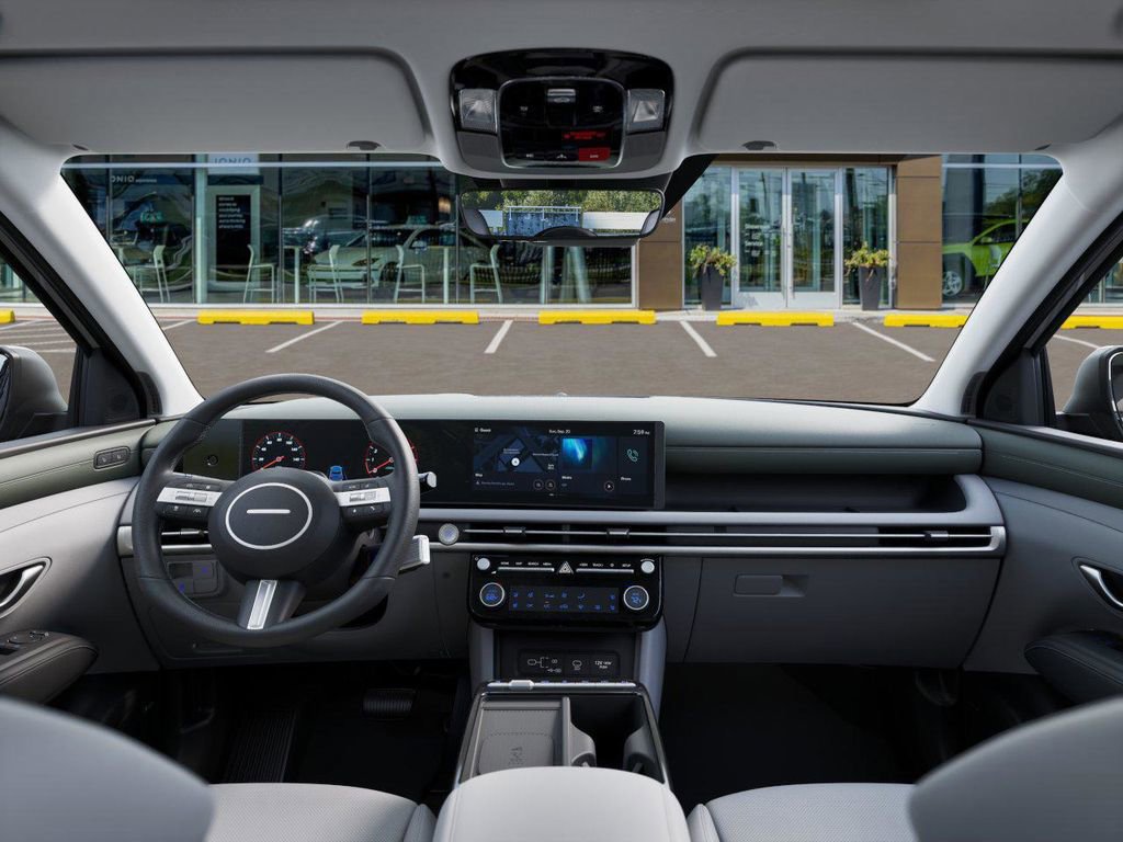 Used 2025 Hyundai Tucson Limited image 13