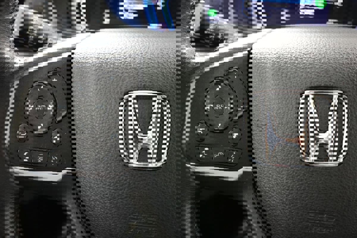 Used 2023 Honda Odyssey EX-L image 27