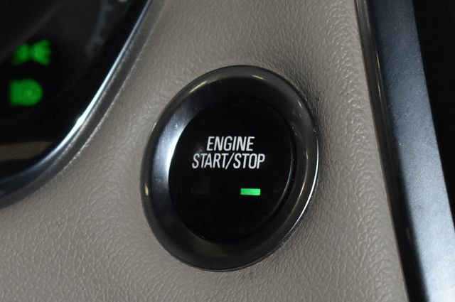 Used 2022 Chevrolet Traverse LS image 22